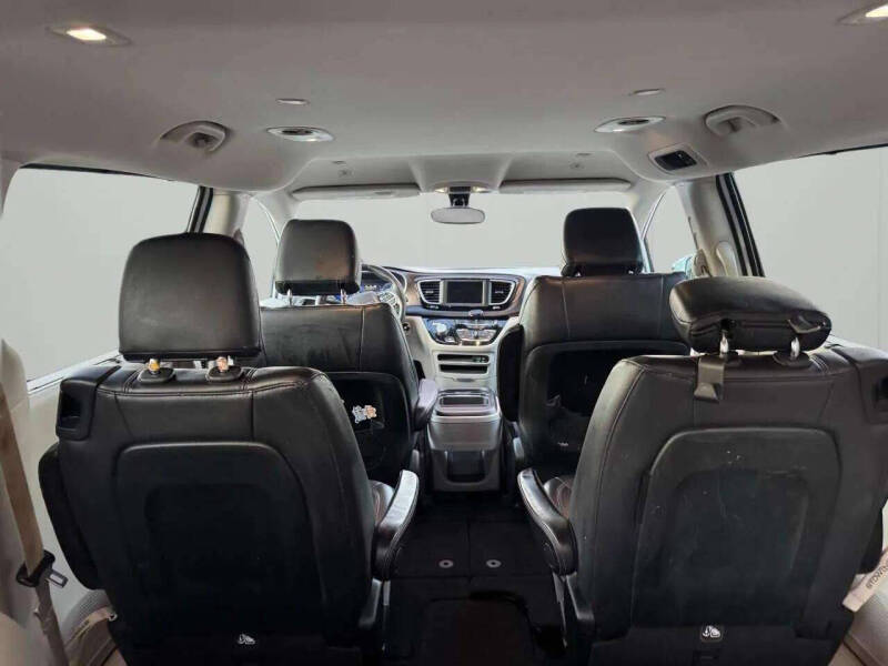 2018 Chrysler Pacifica Touring L
