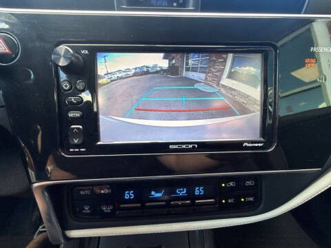 2016 Scion iM