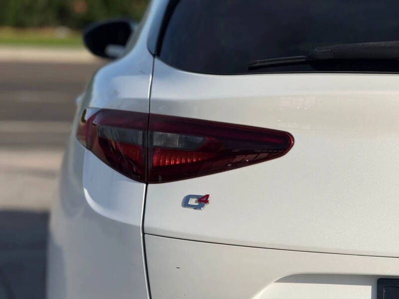 2018 Alfa Romeo Stelvio Ti