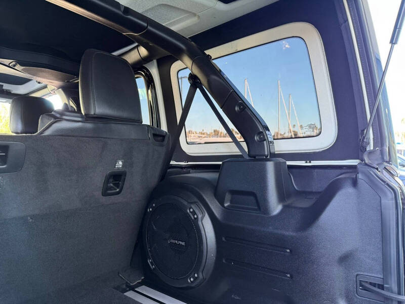 2021 Jeep Wrangler Unlimited Rubicon 392