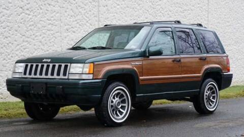 1993 Jeep Grand Wagoneer for sale at Classic Car Deals in Cadillac MI
