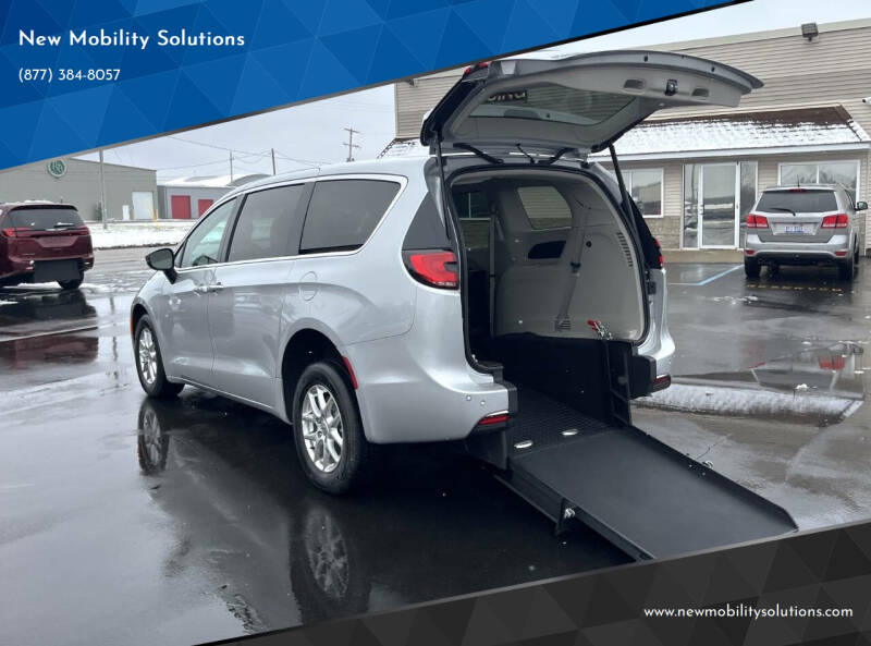 2024 Chrysler Pacifica for sale at New Mobility Solutions in Jackson MI