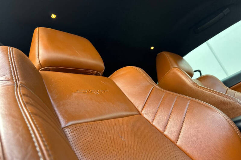 2015 Dodge Challenger SRT Hellcat