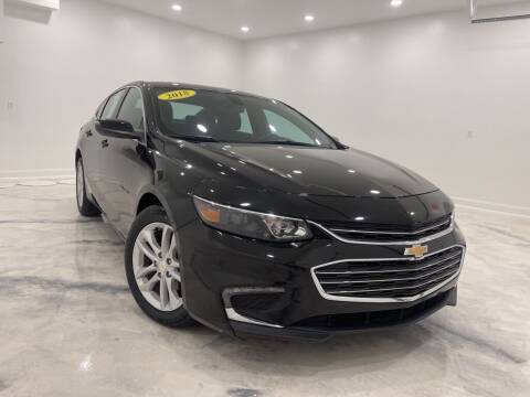 2018 Chevrolet Malibu for sale at Auto House of Bloomington in Bloomington IL