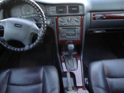 2000 Volvo S70 GLT