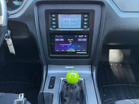 2014 Ford Mustang V6