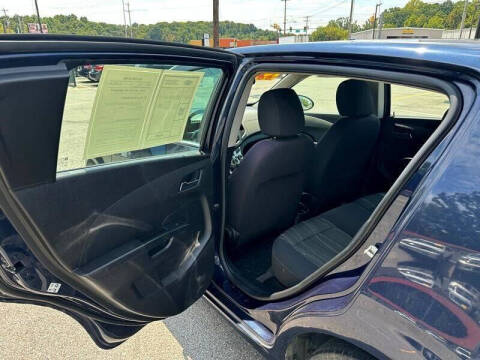 2015 Chevrolet Sonic LT Auto