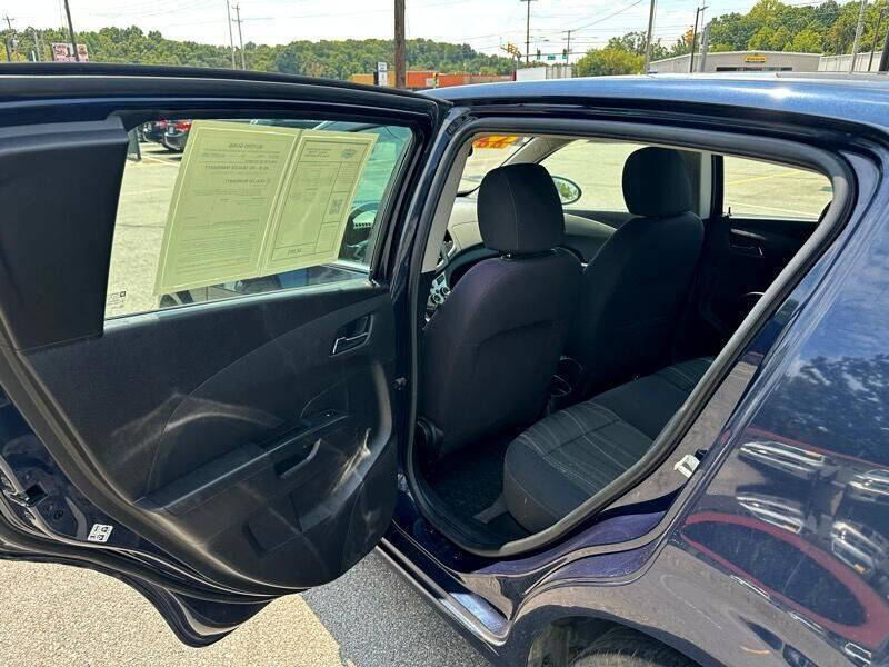 2015 Chevrolet Sonic LT Auto