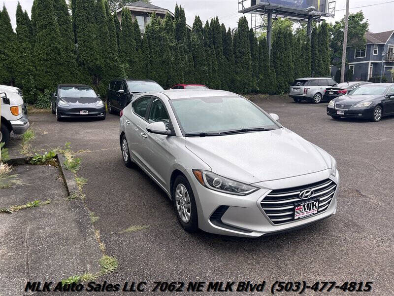 2017 Hyundai Elantra