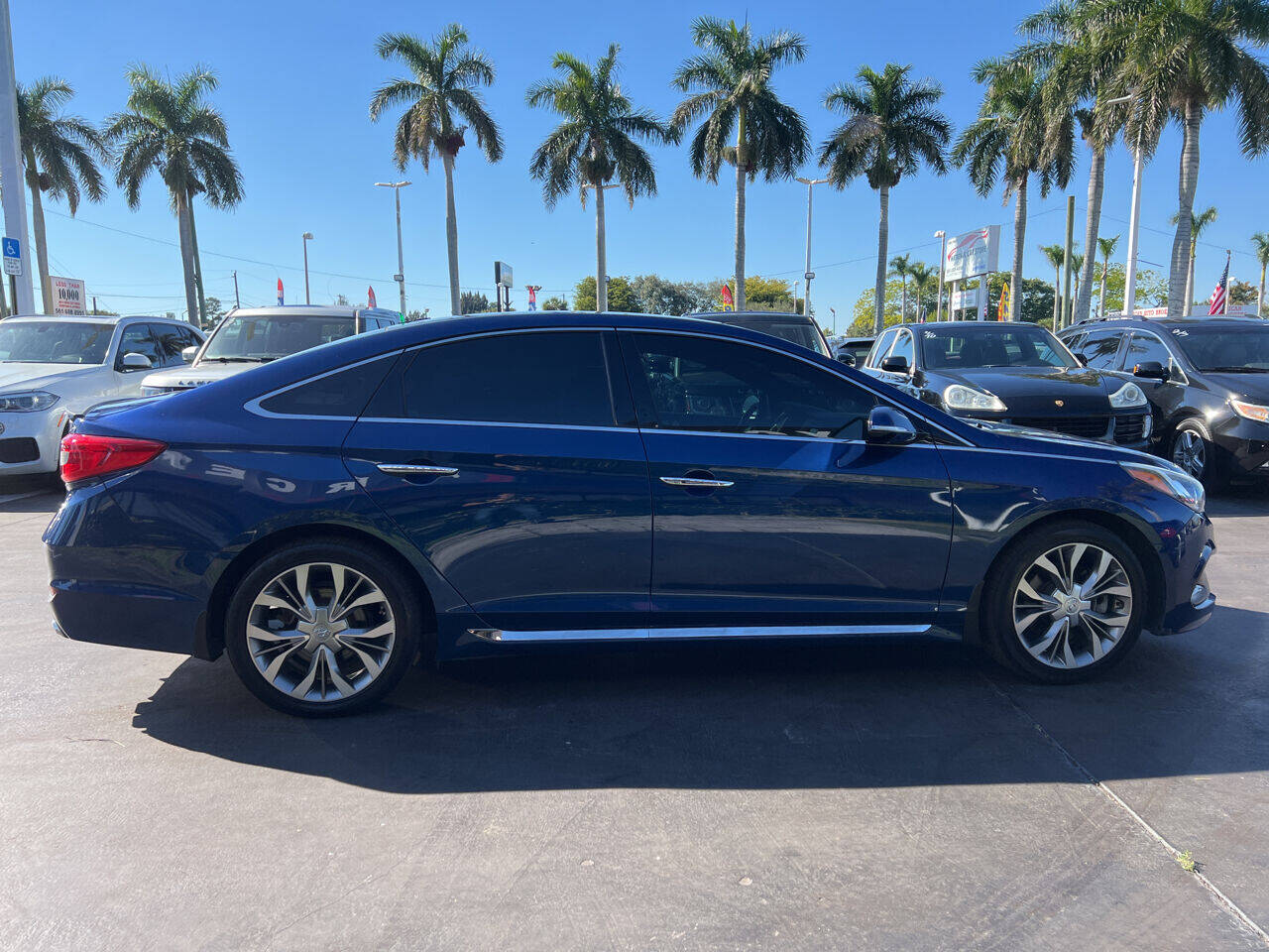 2015 Hyundai Sonata  - $14,900