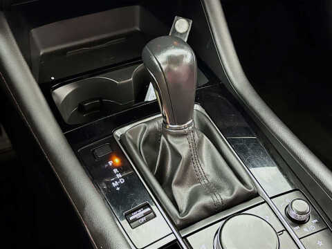 2024 Mazda Mazda3 Sedan 2.5 S Carbon Edition