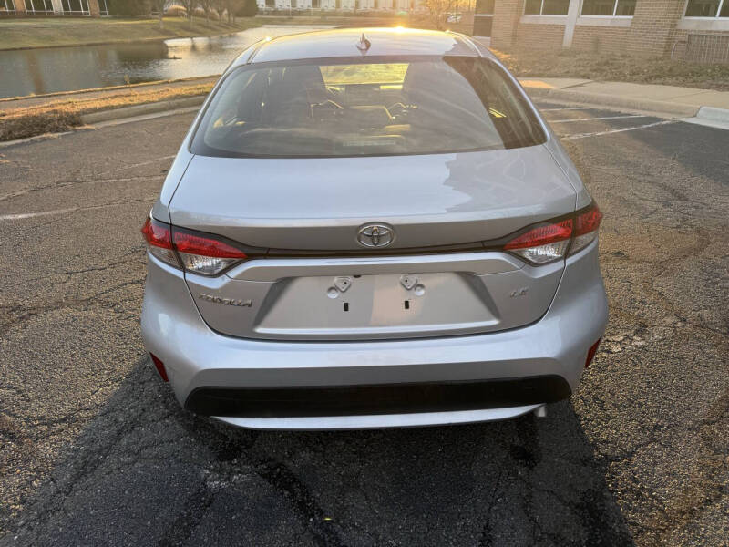 2020 Toyota Corolla LE