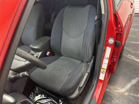 2007 Toyota RAV4 Sport