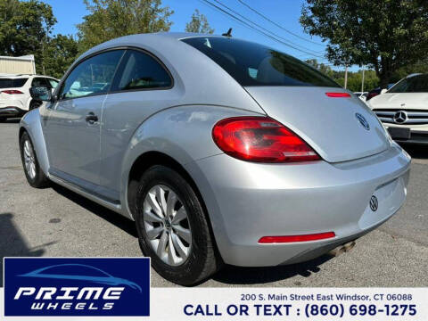 2013 Volkswagen Beetle 2.5L Entry