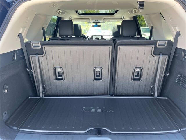 2025 Nissan Pathfinder Platinum