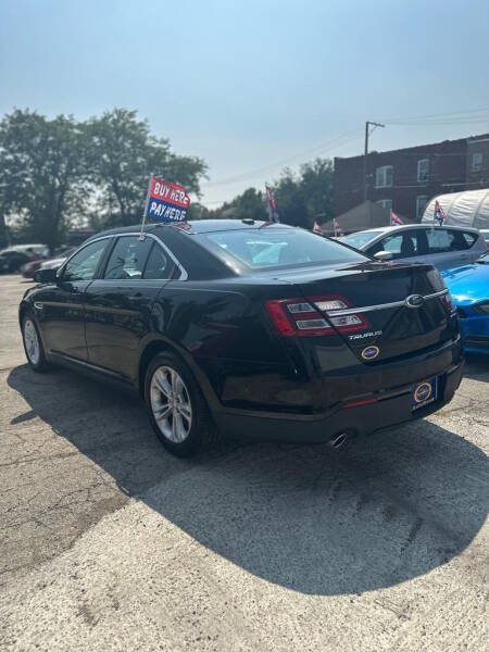 2014 Ford Taurus SEL