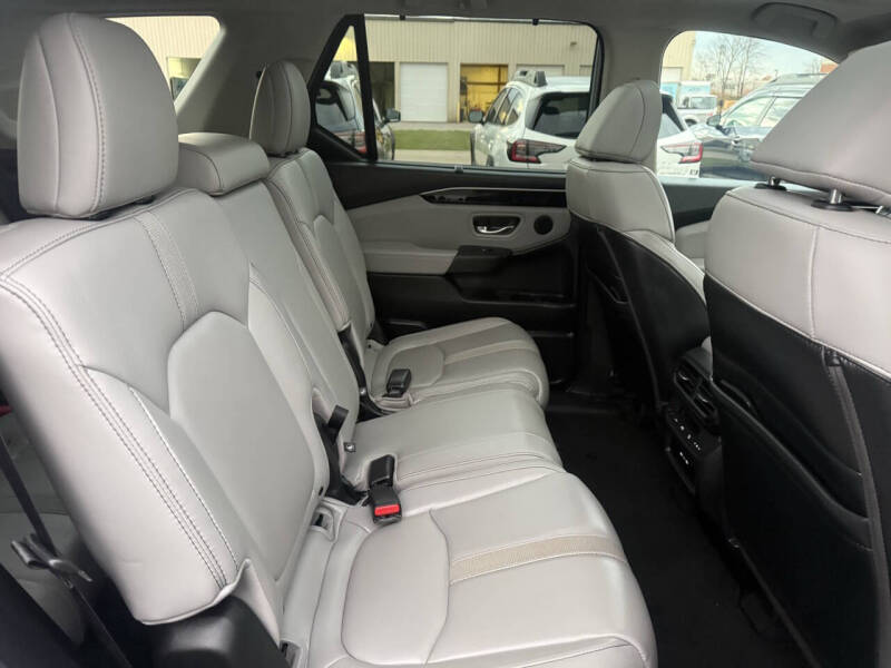 2024 Honda Pilot Touring