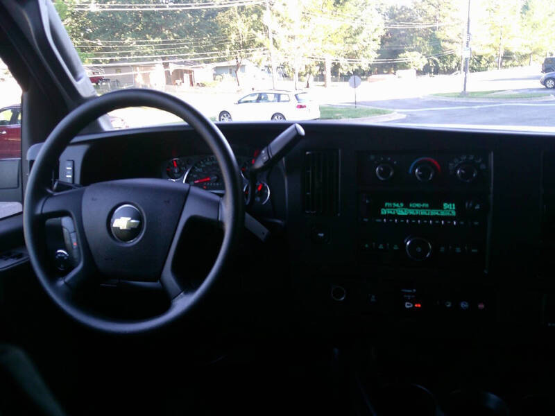 2020 Chevrolet Express 2500