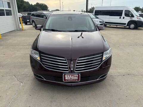 2017 Lincoln MKT Elite