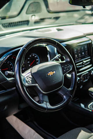 2022 Chevrolet Traverse LT Cloth