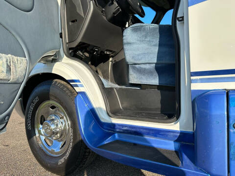 2003 Dodge Ram Van 3500