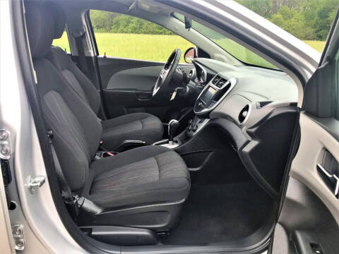 2017 Chevrolet Sonic LT Auto