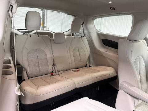 2018 Chrysler Pacifica Hybrid Touring Plus