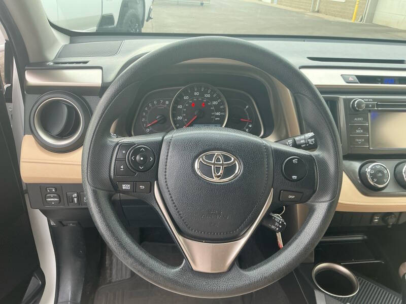 2013 Toyota RAV4 LE