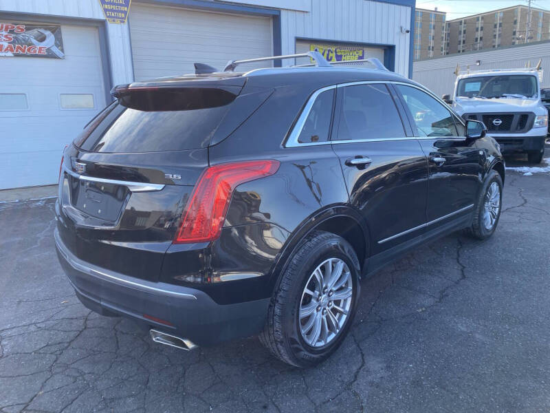 2017 Cadillac XT5 Luxury