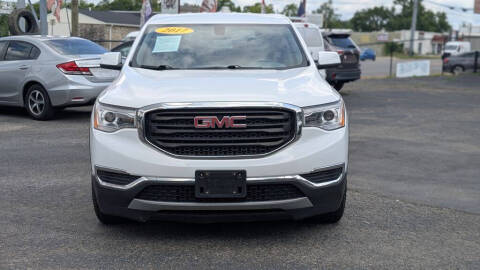 2017 GMC Acadia SLE-1