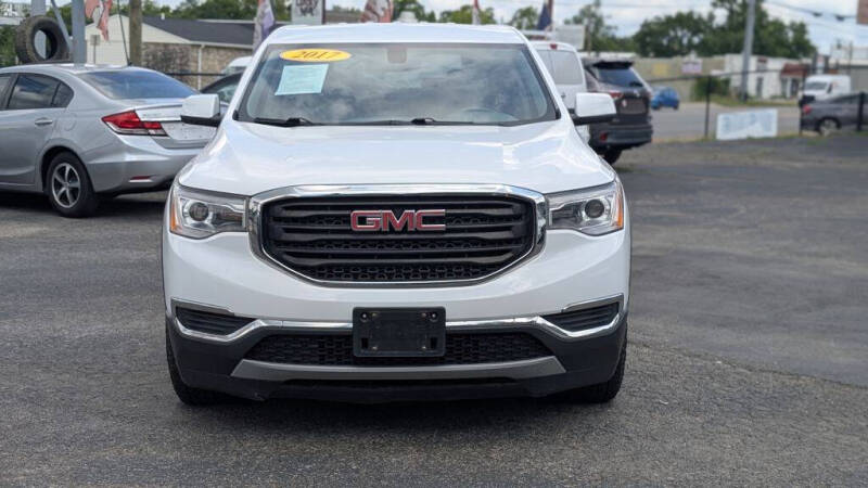 2017 GMC Acadia SLE-1