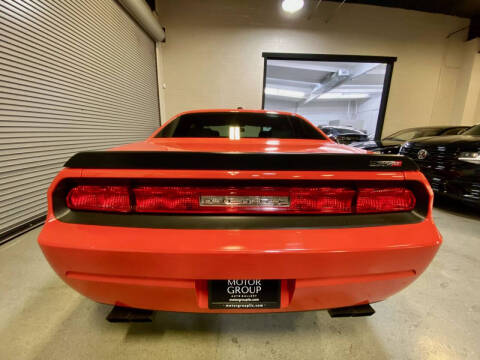 2009 Dodge Challenger SRT8