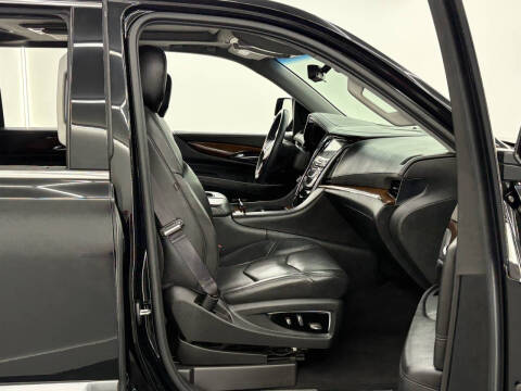 2017 Cadillac Escalade Premium Luxury