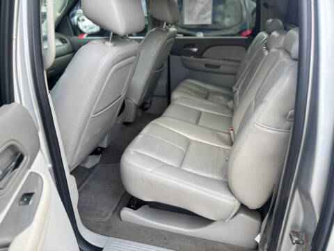 2011 Chevrolet Avalanche LT