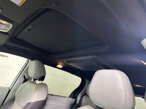 2022 Toyota Sienna XSE 7-Passenger