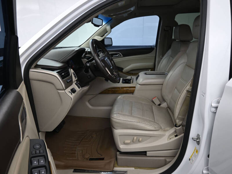 2017 GMC Yukon XL Denali