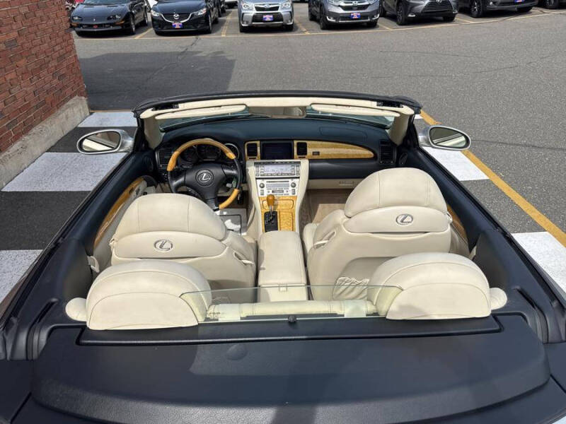 2004 Lexus SC 430