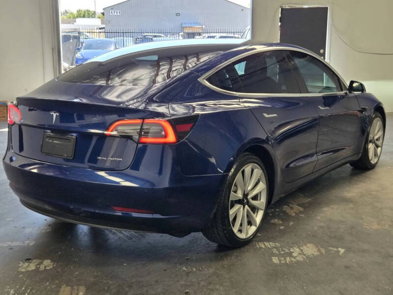 2020 Tesla Model 3 Long Range