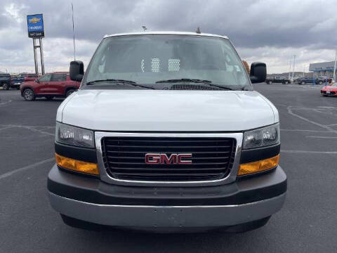 2023 GMC Savana 2500