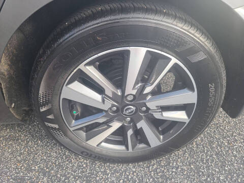 2024 Nissan Versa SV