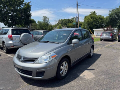2012 Nissan Versa 1.8 S
