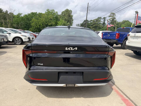 2025 Kia K4 LX