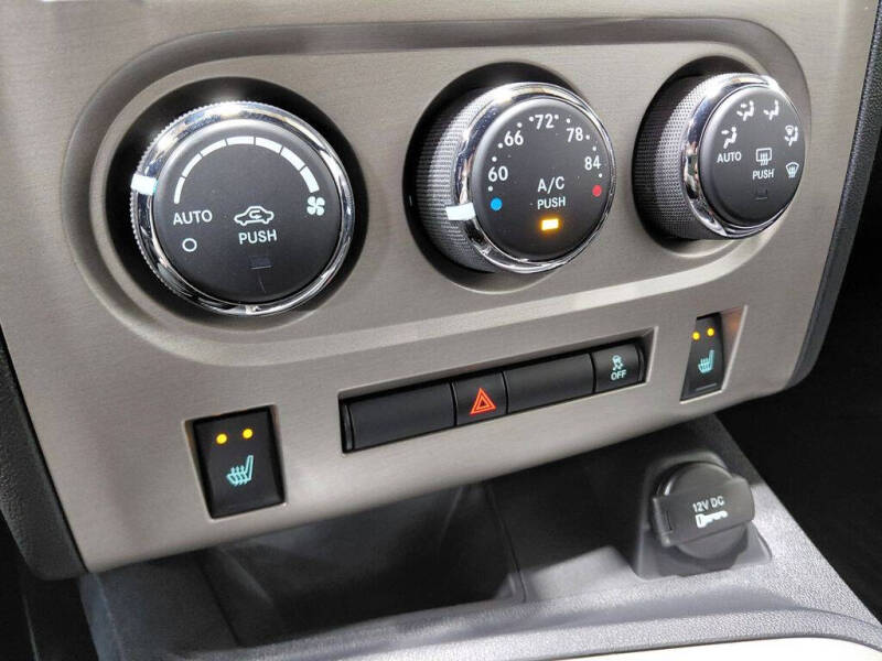 2011 Dodge Challenger SRT8 392