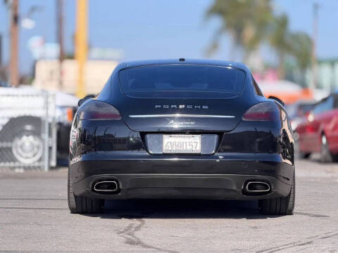 2012 Porsche Panamera