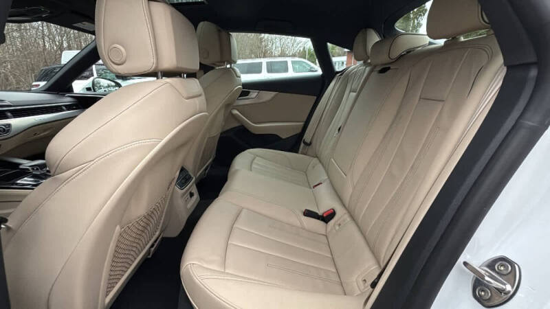 2025 Audi A5 Sportback quattro S line Premium 45 TFSI