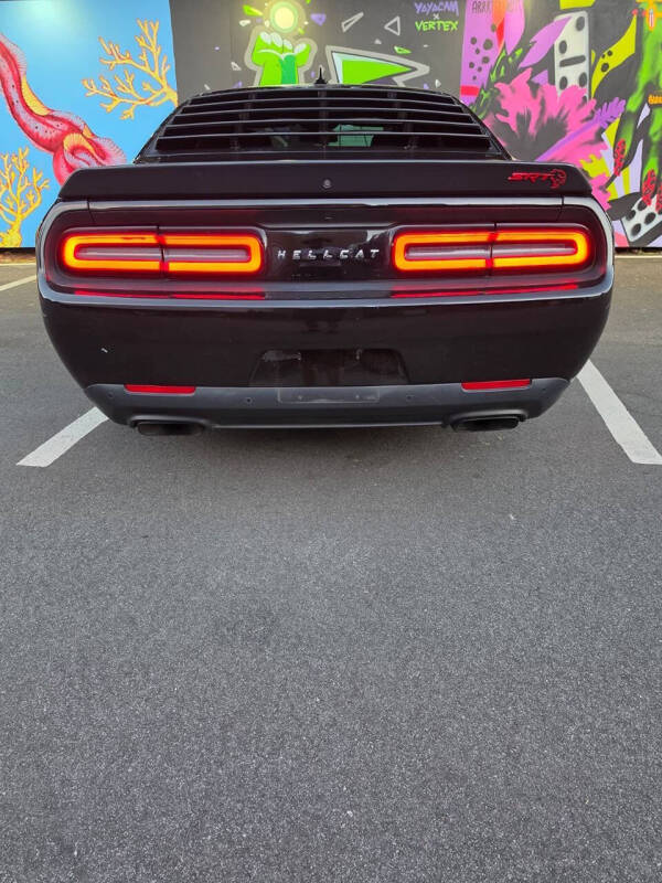 2016 Dodge Challenger SRT Hellcat