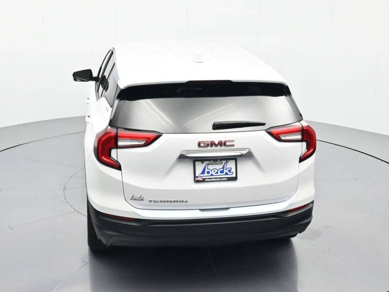 2024 GMC Terrain SLE