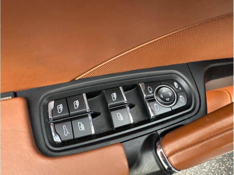 2017 Porsche Cayenne Platinum Edition