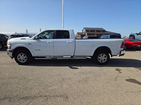 2022 RAM 3500 Laramie