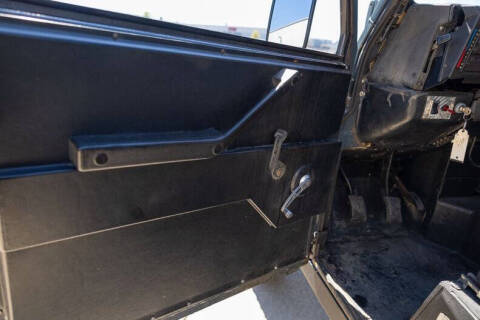 1983 Land Rover Santana